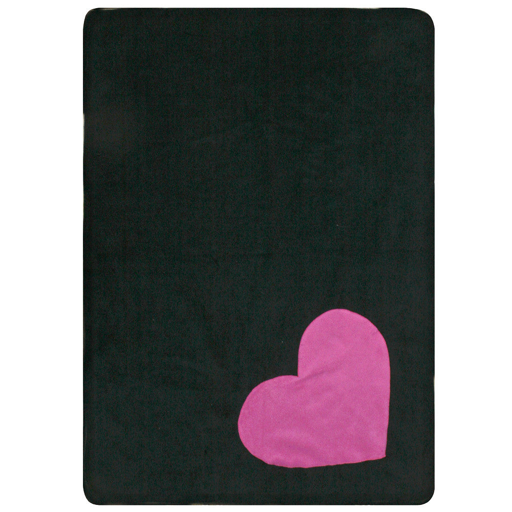Creature Clothes Fleecy Pink Heart Cat Blanket in Black - PurrfectlyYappy